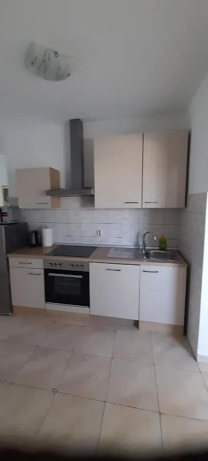 Bevanda Pula Apartment