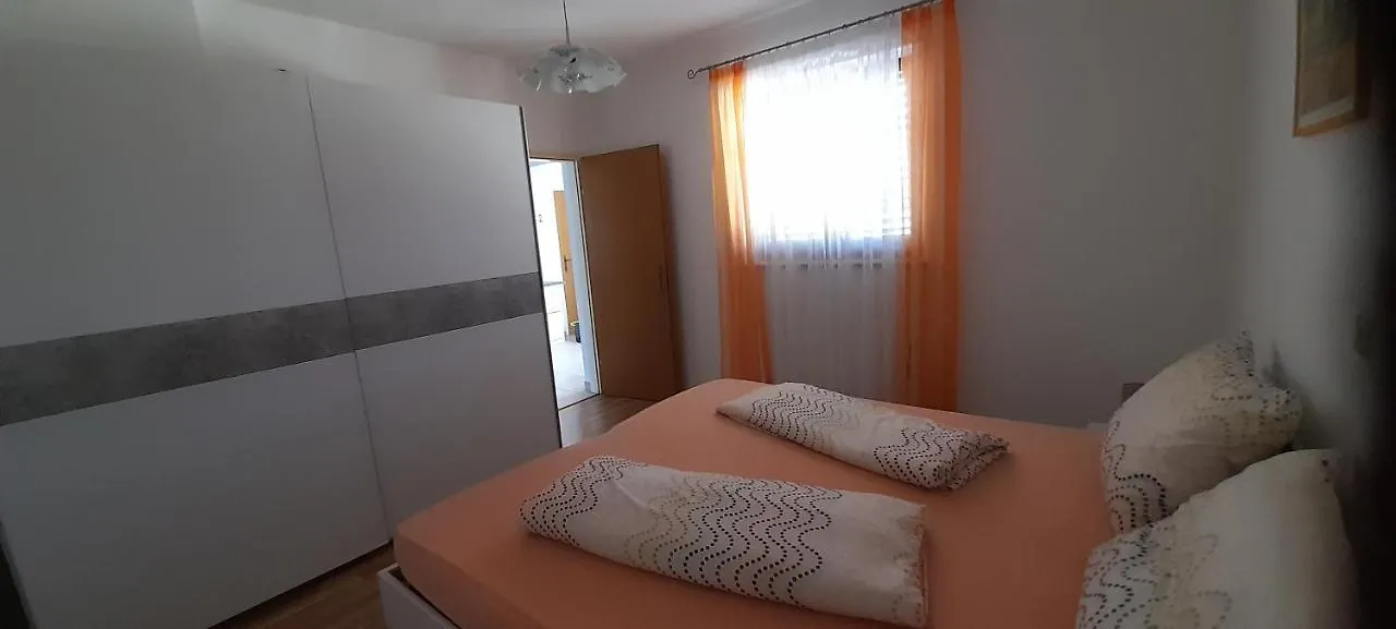 Bevanda Pula Chorwacja